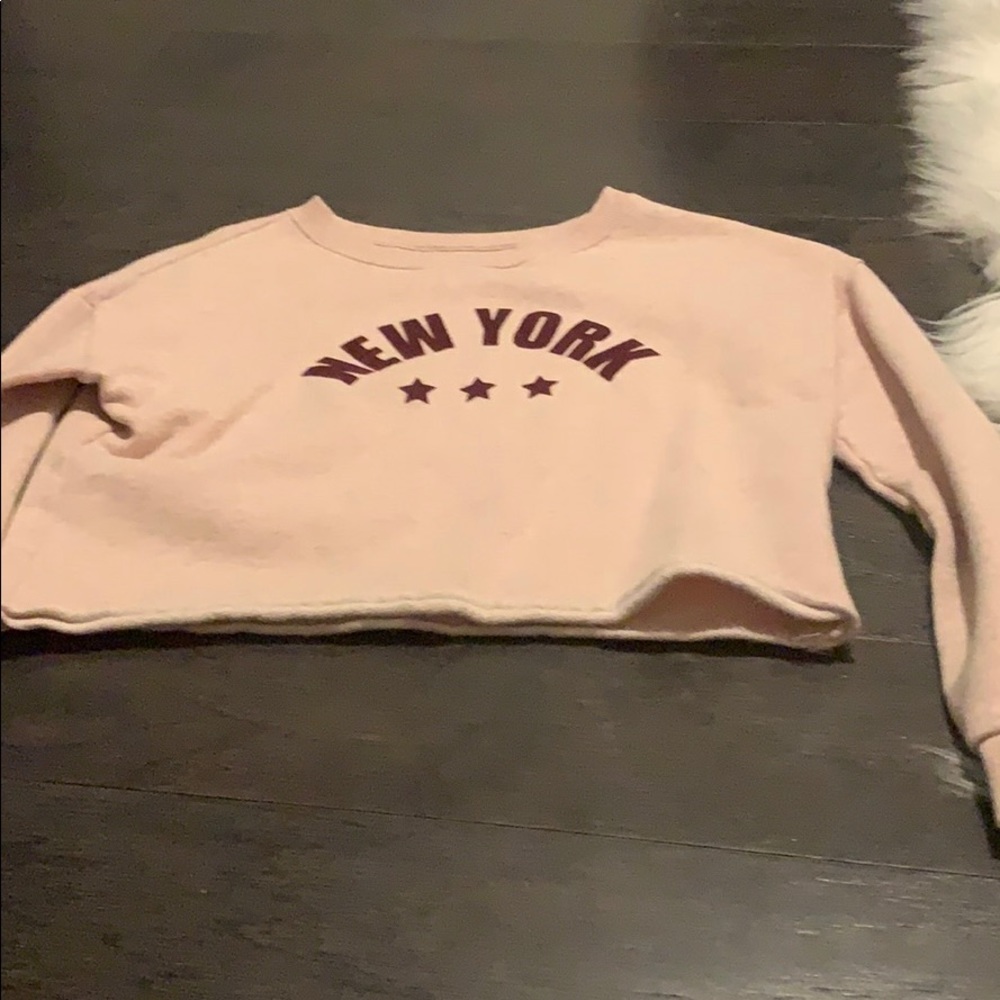 Cropped long sleeve shirt